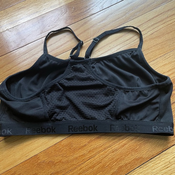 Reebok sports bra - Picture 2 of 5